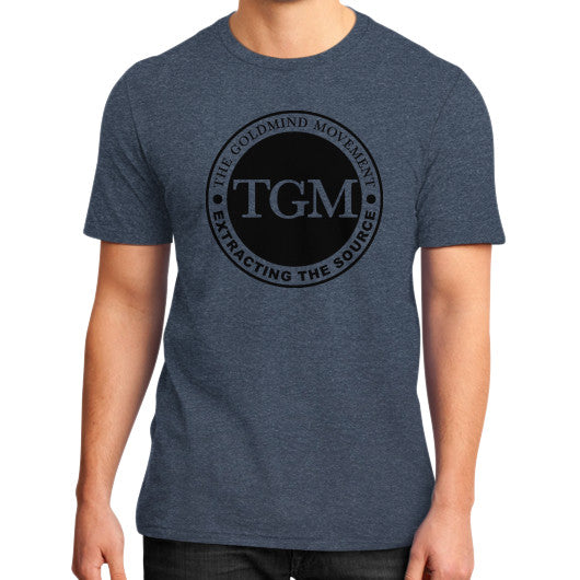 District T-Shirt (on man) Heather navy dipi