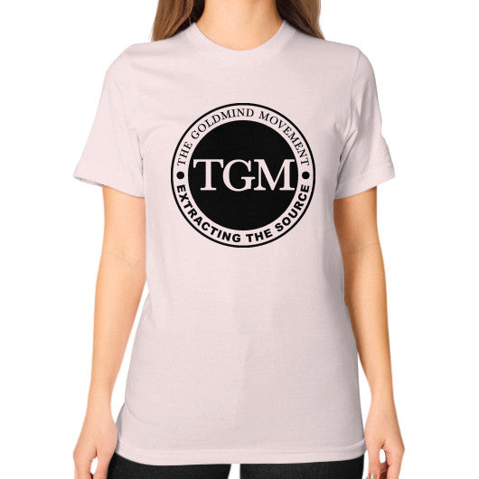 Unisex T-Shirt (on woman) Light pink dipi